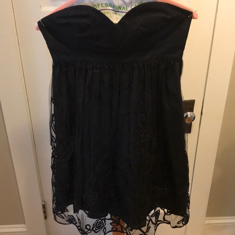 Helen wang black empire waist dress size 8